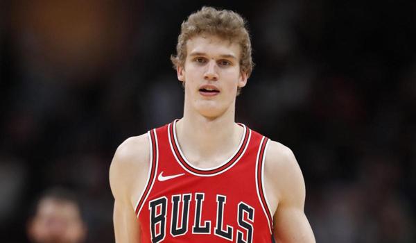 和平精英公牛辅助怎么用